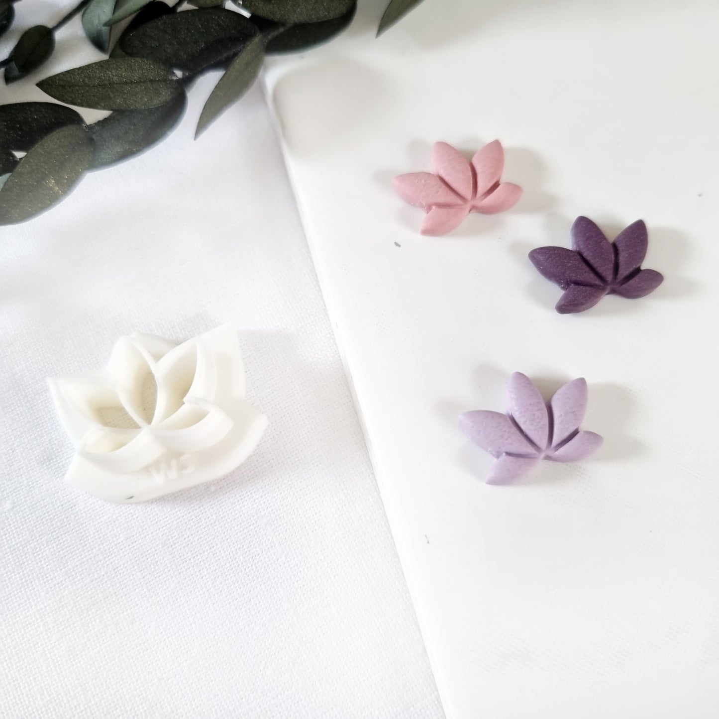 Polymer Clay Cutter -Lotus-