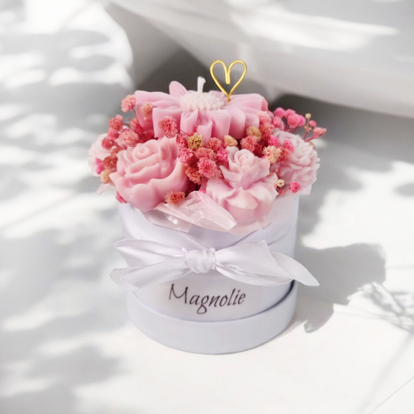 kleines Blumenbouquet aus Kerzen