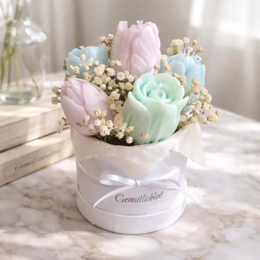 kleines Blumenbouquet aus Kerzen Tulpen