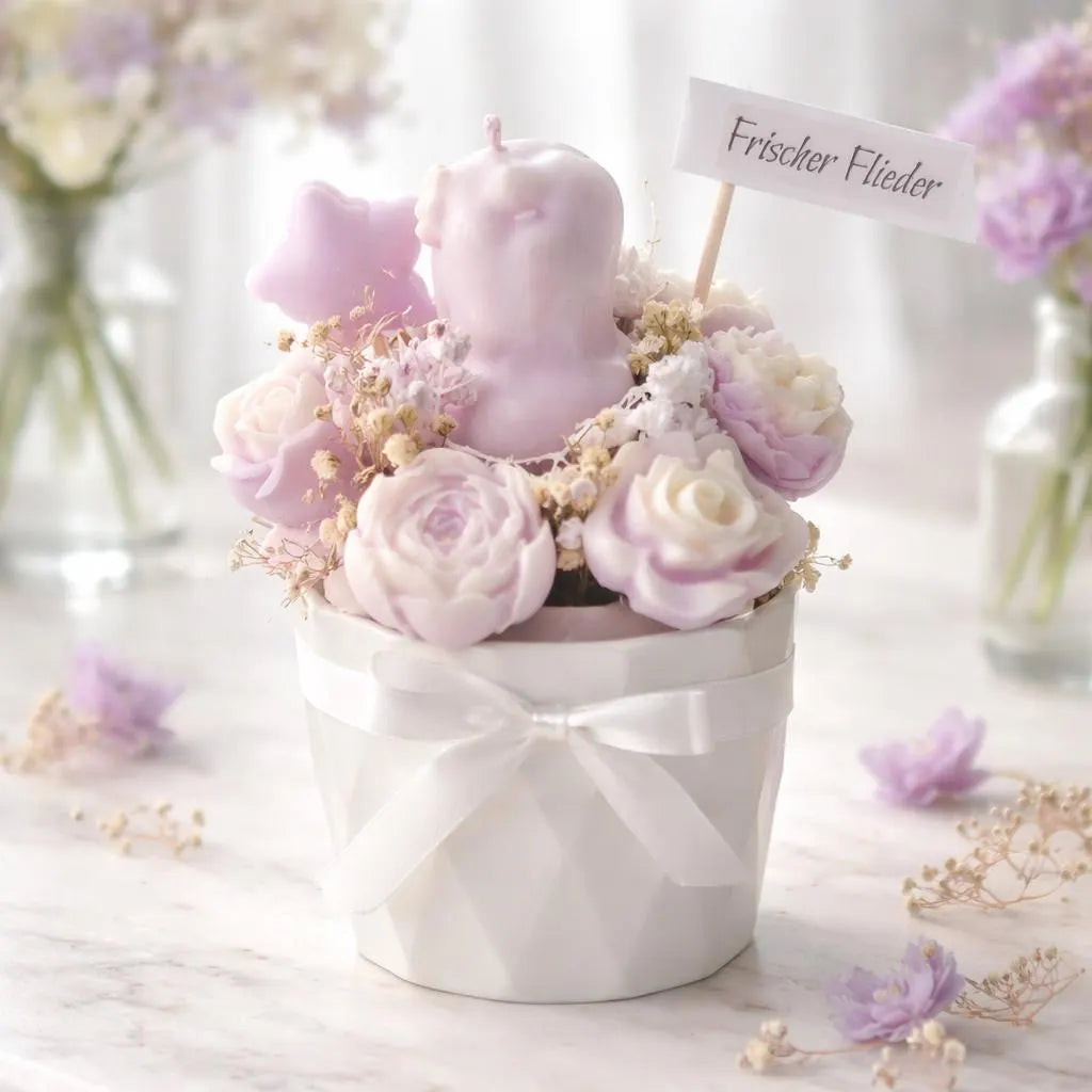 kleines Blumenbouquet aus Kerzen mit Hase und Stern